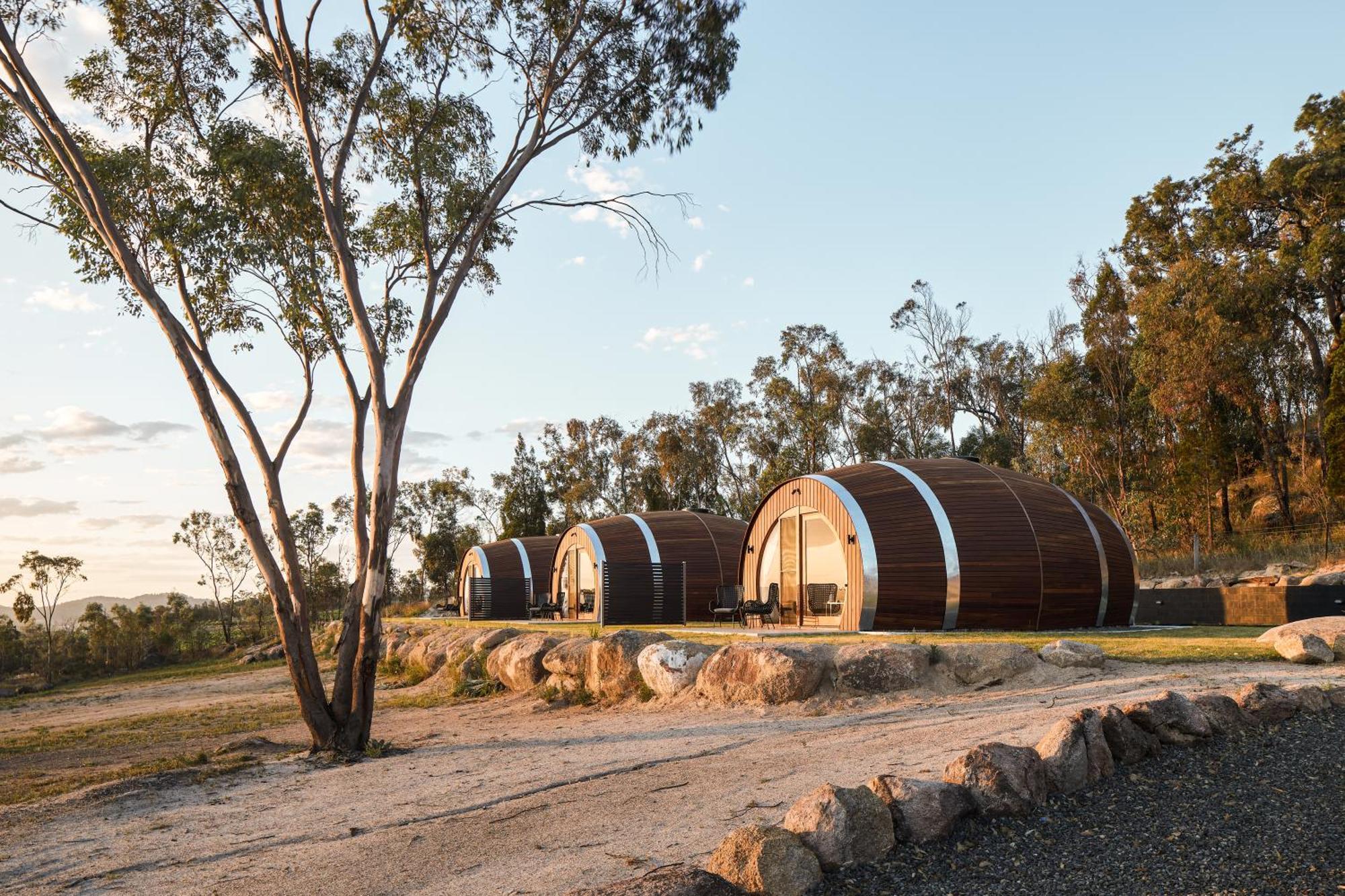 Barrel View Luxury Cabins Ballandean Exterior photo